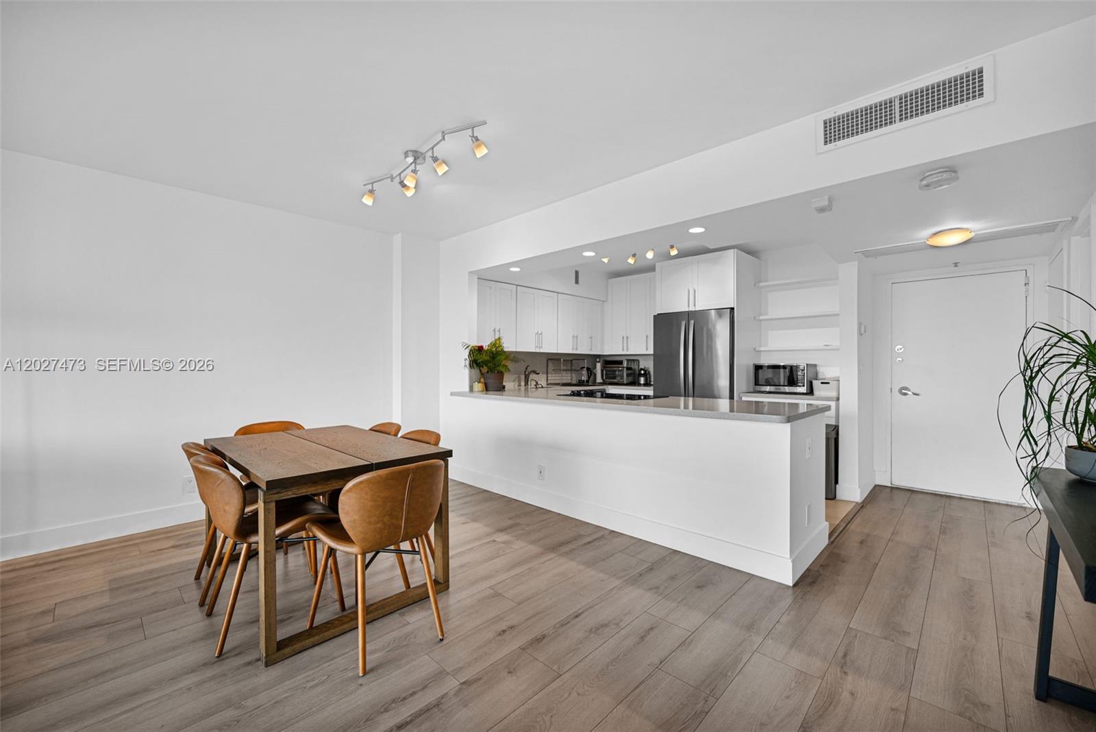 SEACOAST 5700 CONDO - Residential