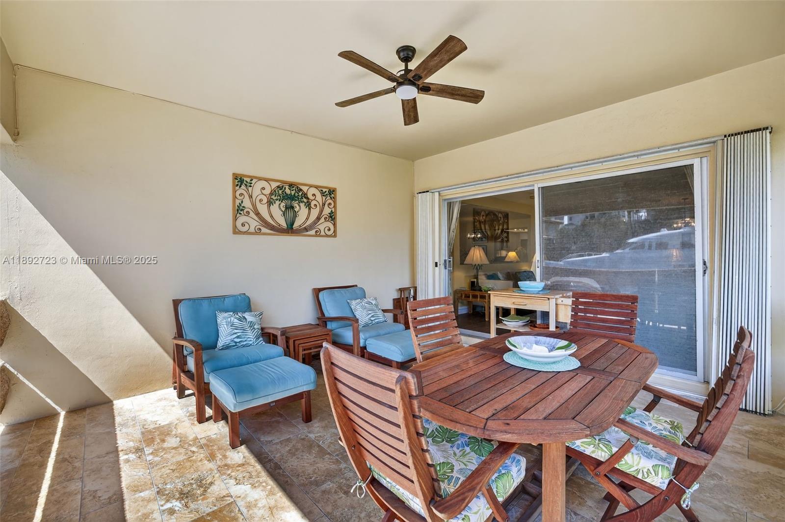 CARAVEL CONDOMINIUM APART - Residential