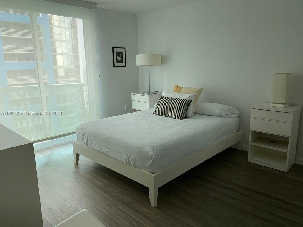 SKYLINE CONDO - Residential