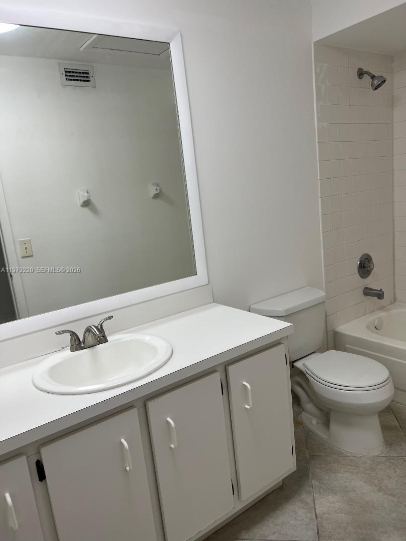 CARMEL LAKES CONDO NO 3 - Residential