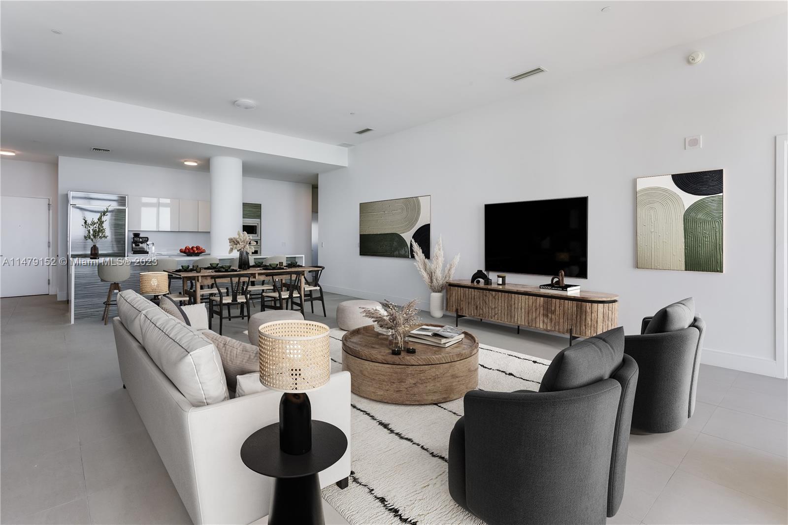 ICON BAY CONDO - Residential