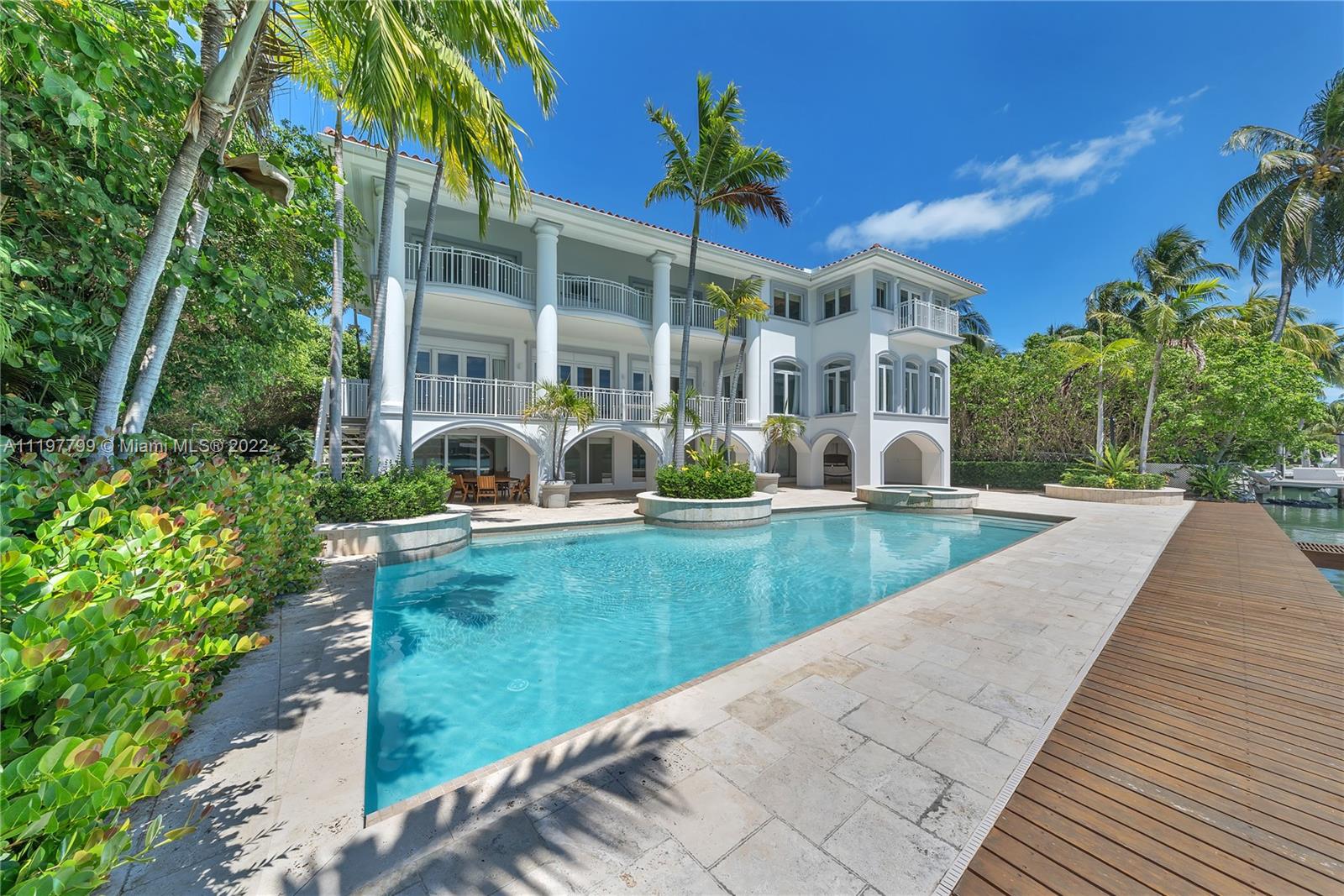 BISCAYNE KEY ESTATES - Residential