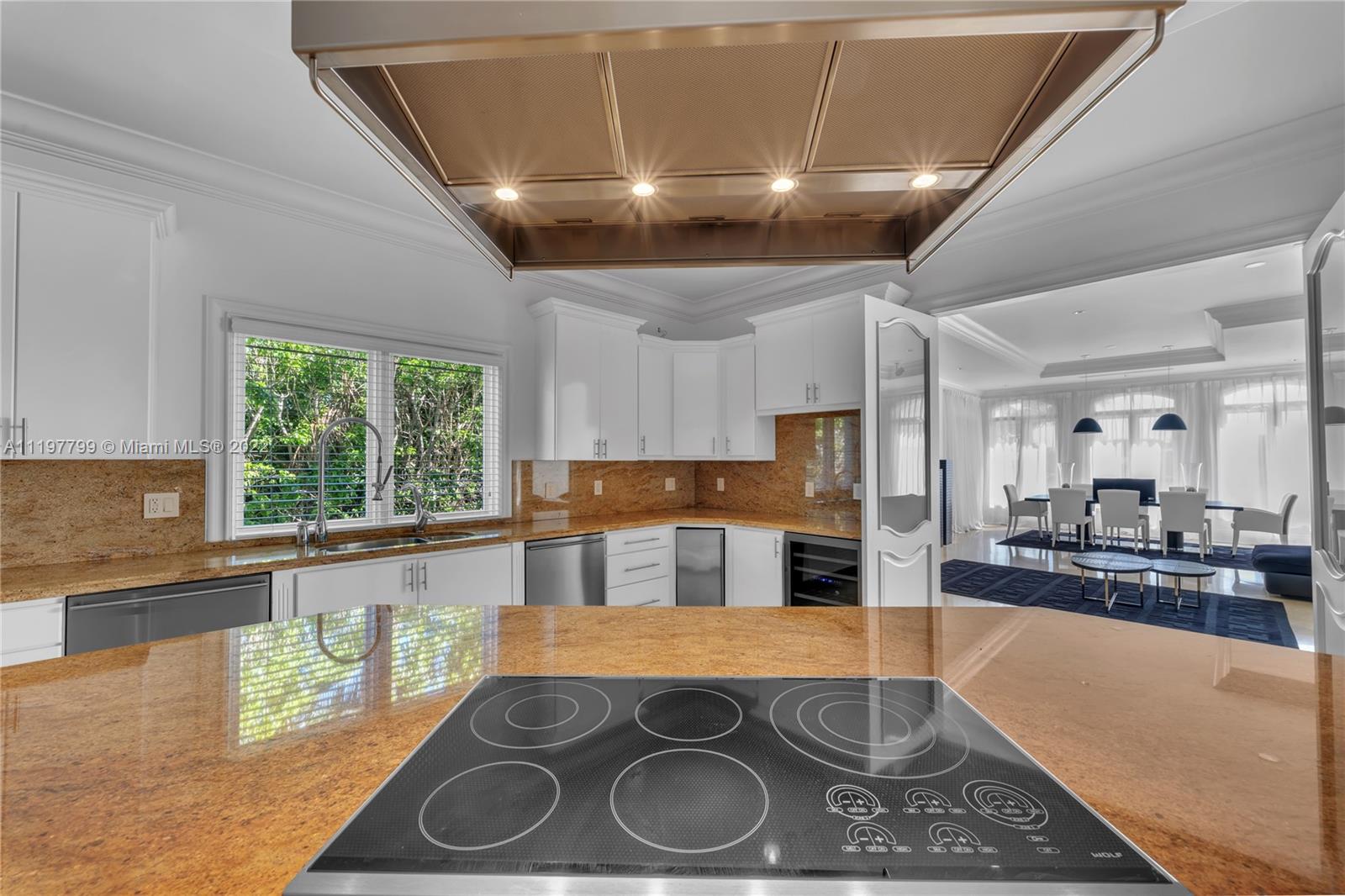 BISCAYNE KEY ESTATES - Residential