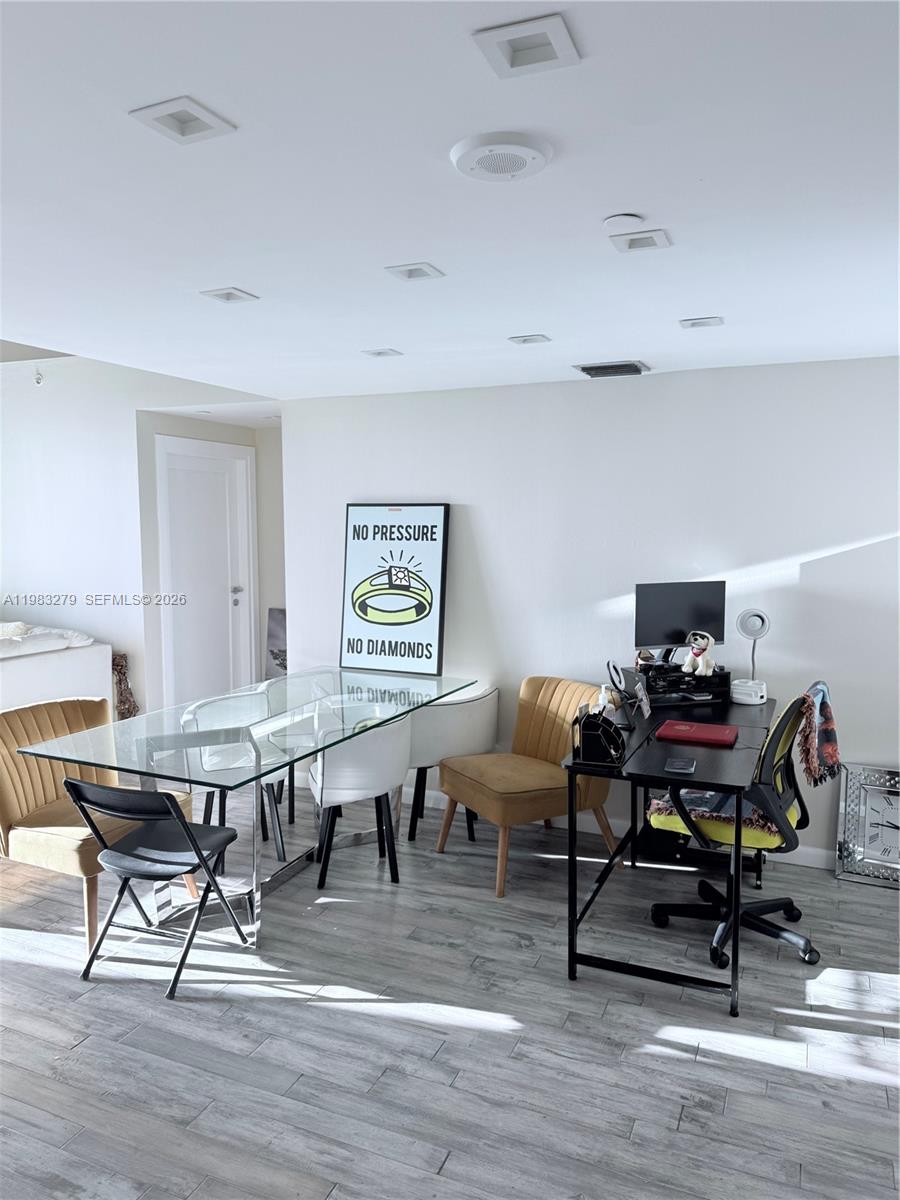 1250 S Miami Ave 1803