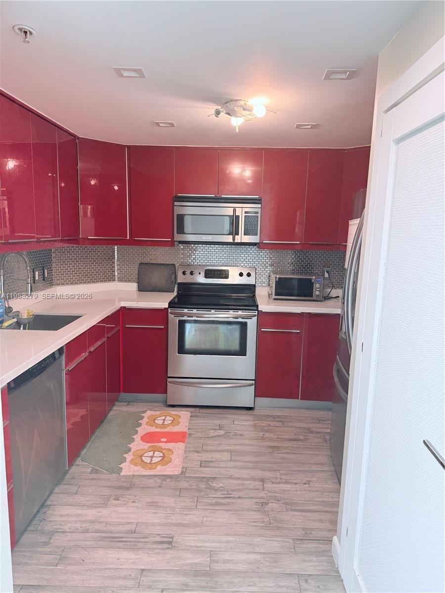 1250 S Miami Ave 1803