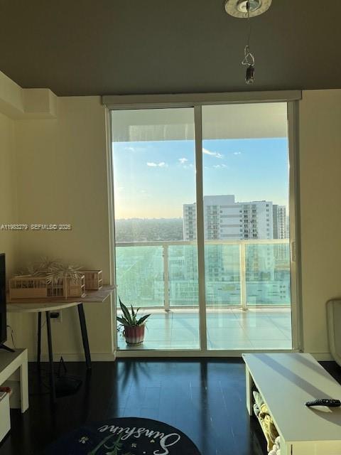 VUE AT BRICKELL CONDO - Residential Lease