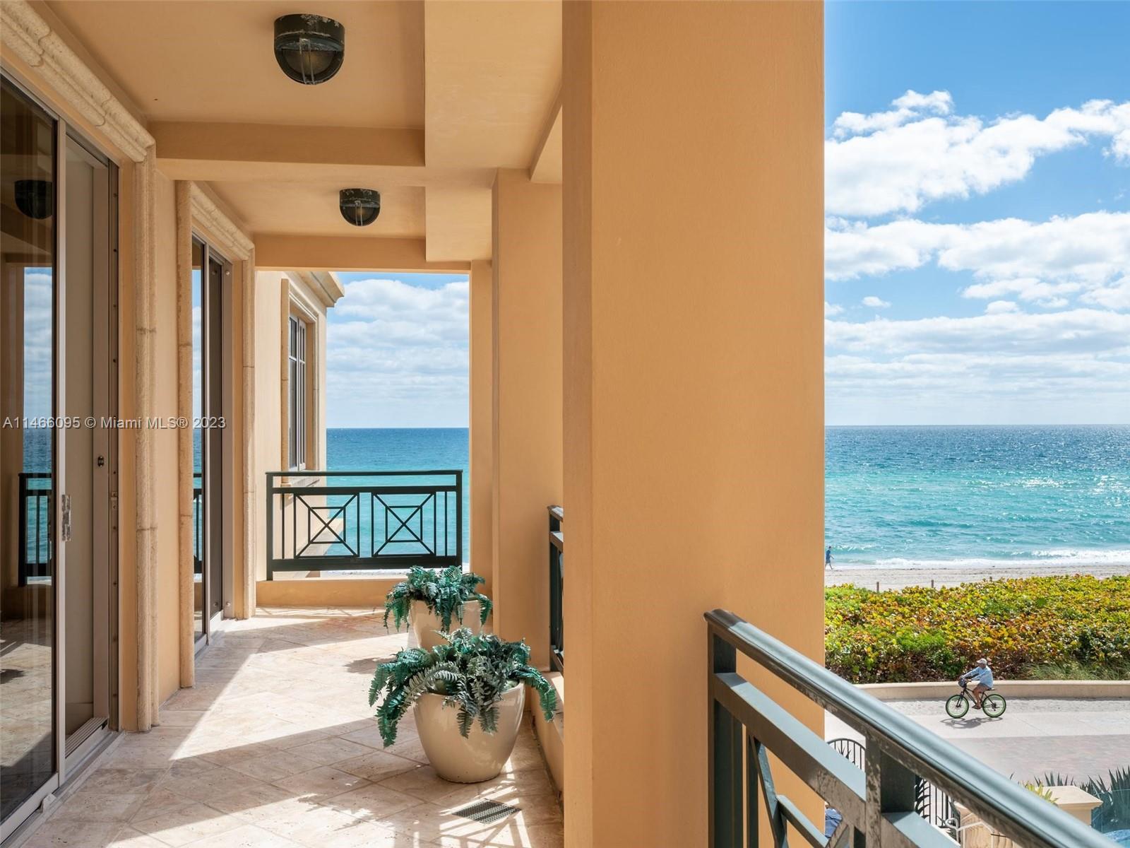 VILLAS OF POSITANO - Residential