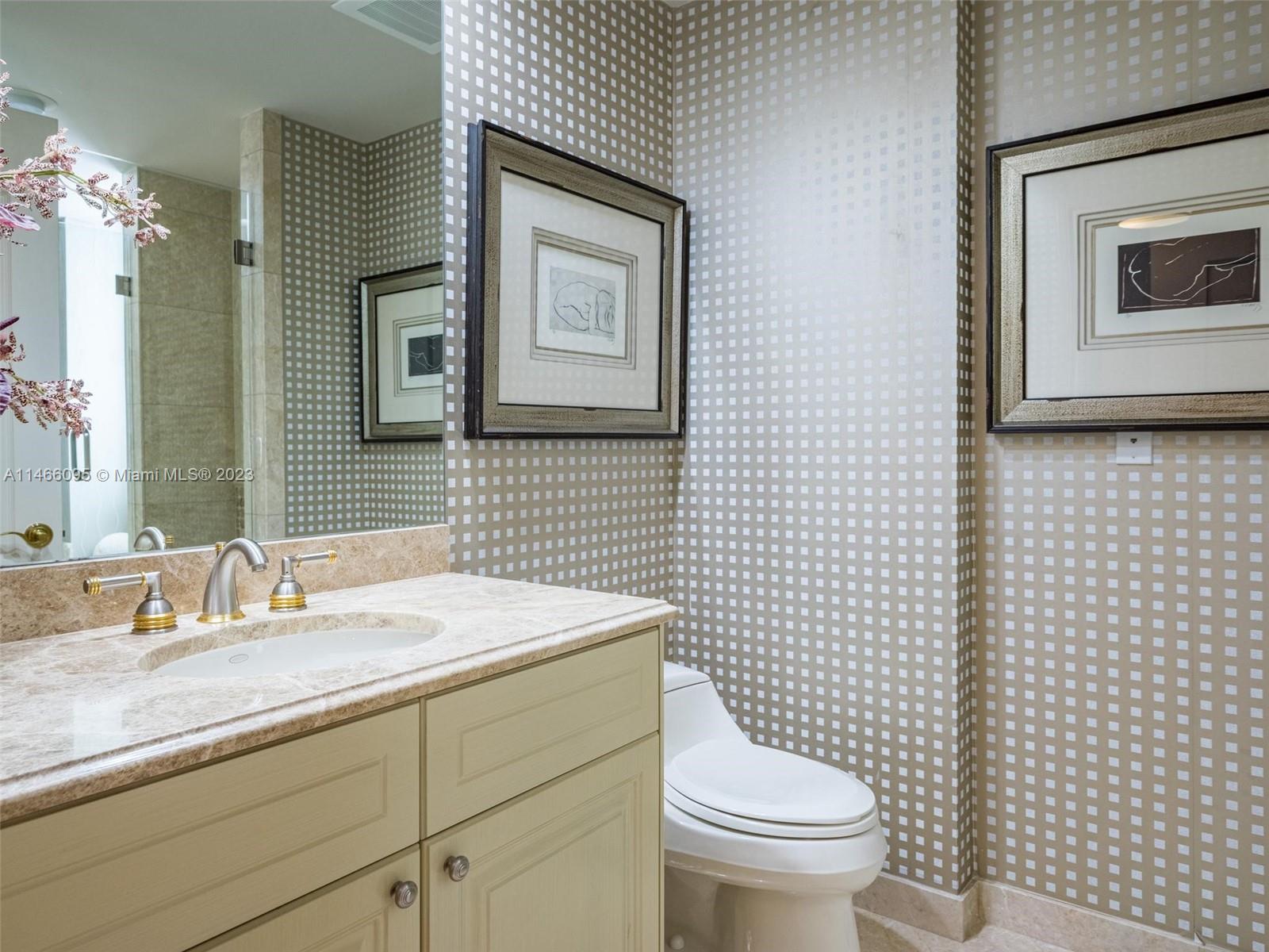 VILLAS OF POSITANO - Residential