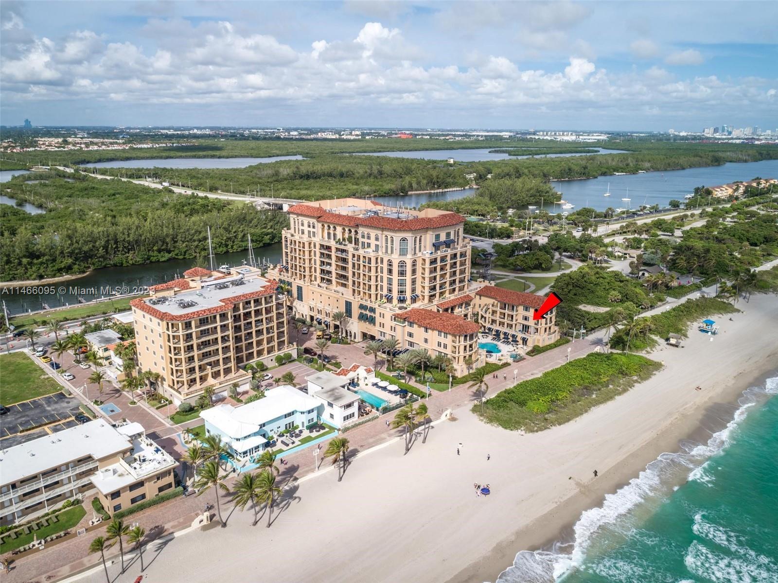 VILLAS OF POSITANO - Residential