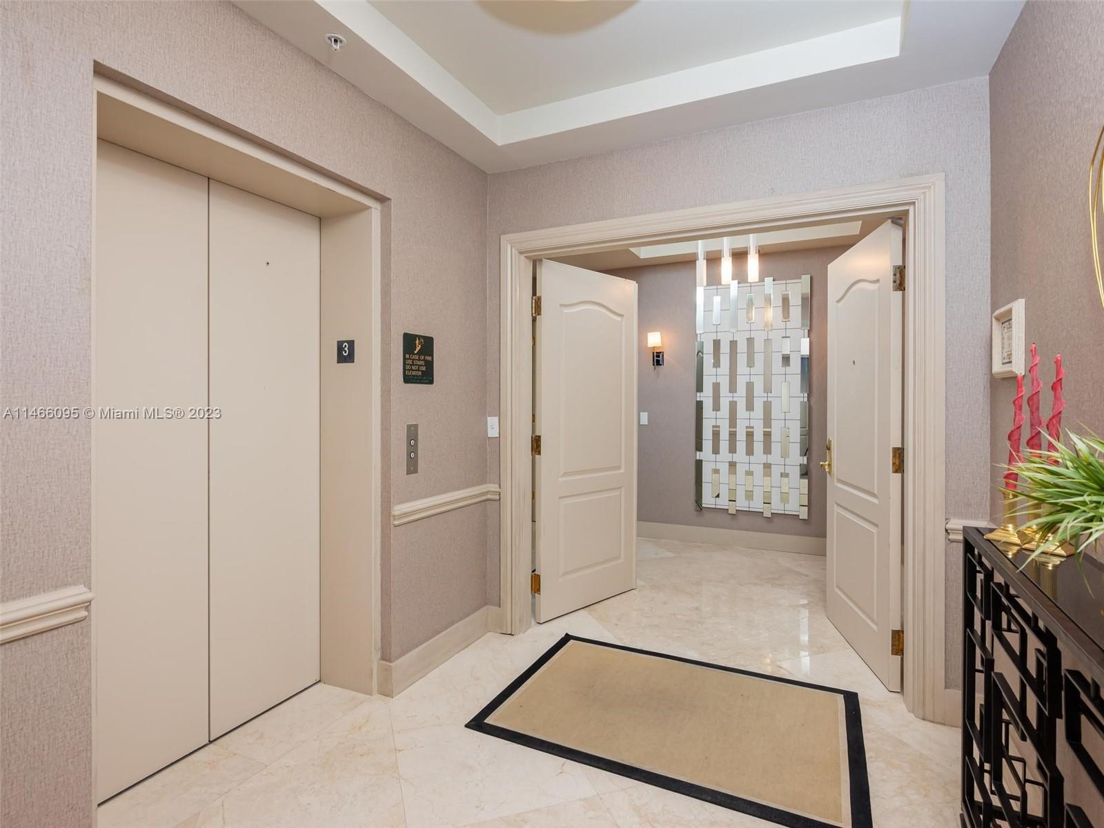 VILLAS OF POSITANO - Residential