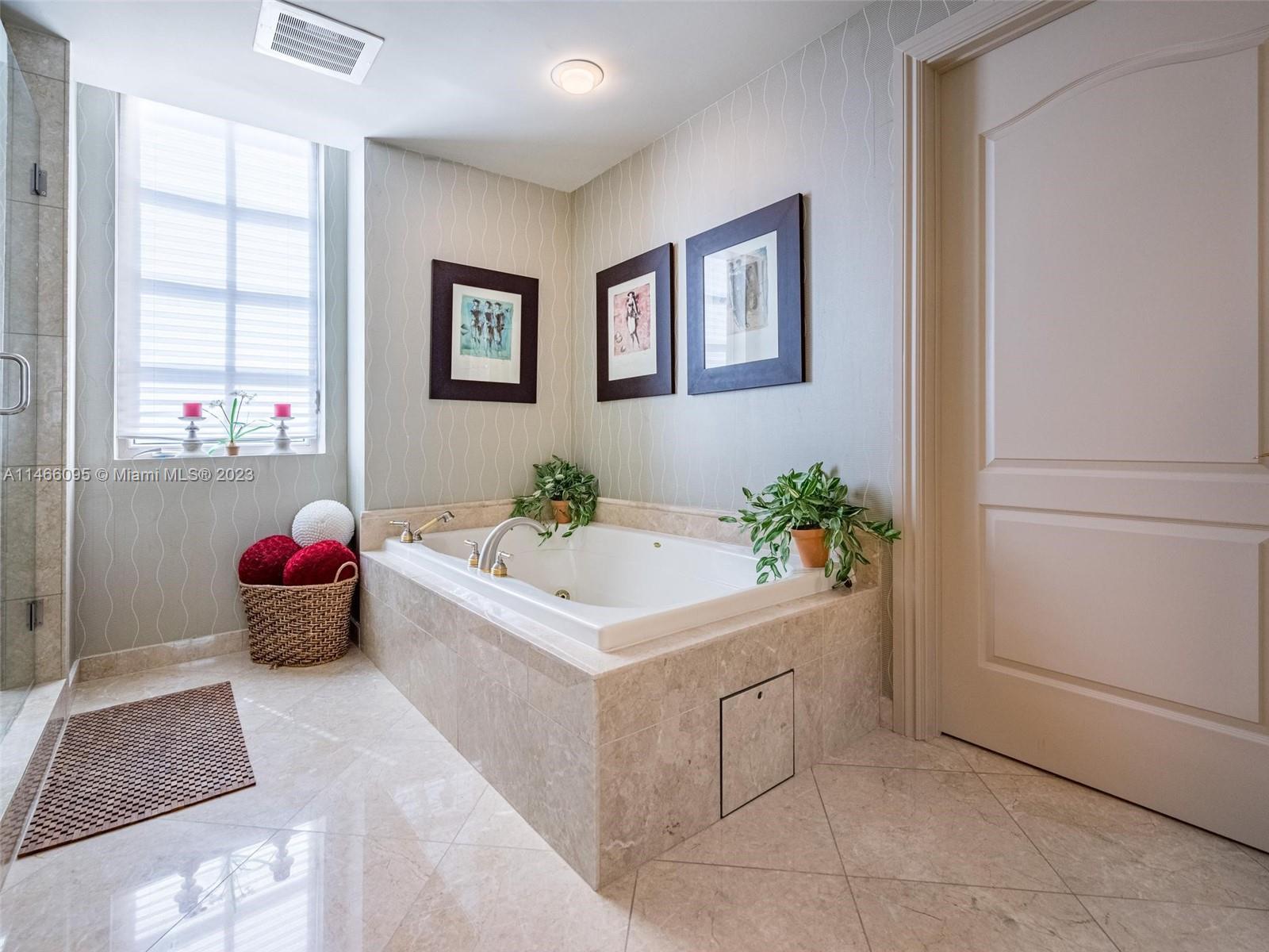 VILLAS OF POSITANO - Residential