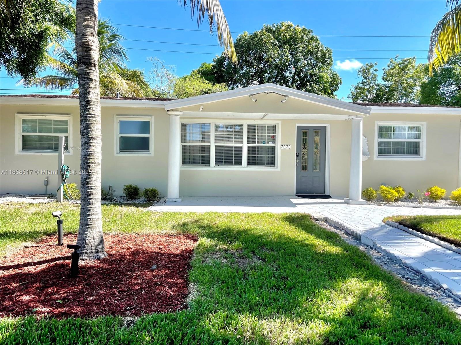 Fun property for gatherings, with covered large family room with private garden area. Since the property was prepared as a vacation home it has been fully decorated ready to be enjoy. 1st bedroom with bunk beds, 2nd bedroom with Queen bed and 3rd bedroom with 2 full. size beds. There is an additional room that can be use as a playroom or office, is located in the family room covered patio area.