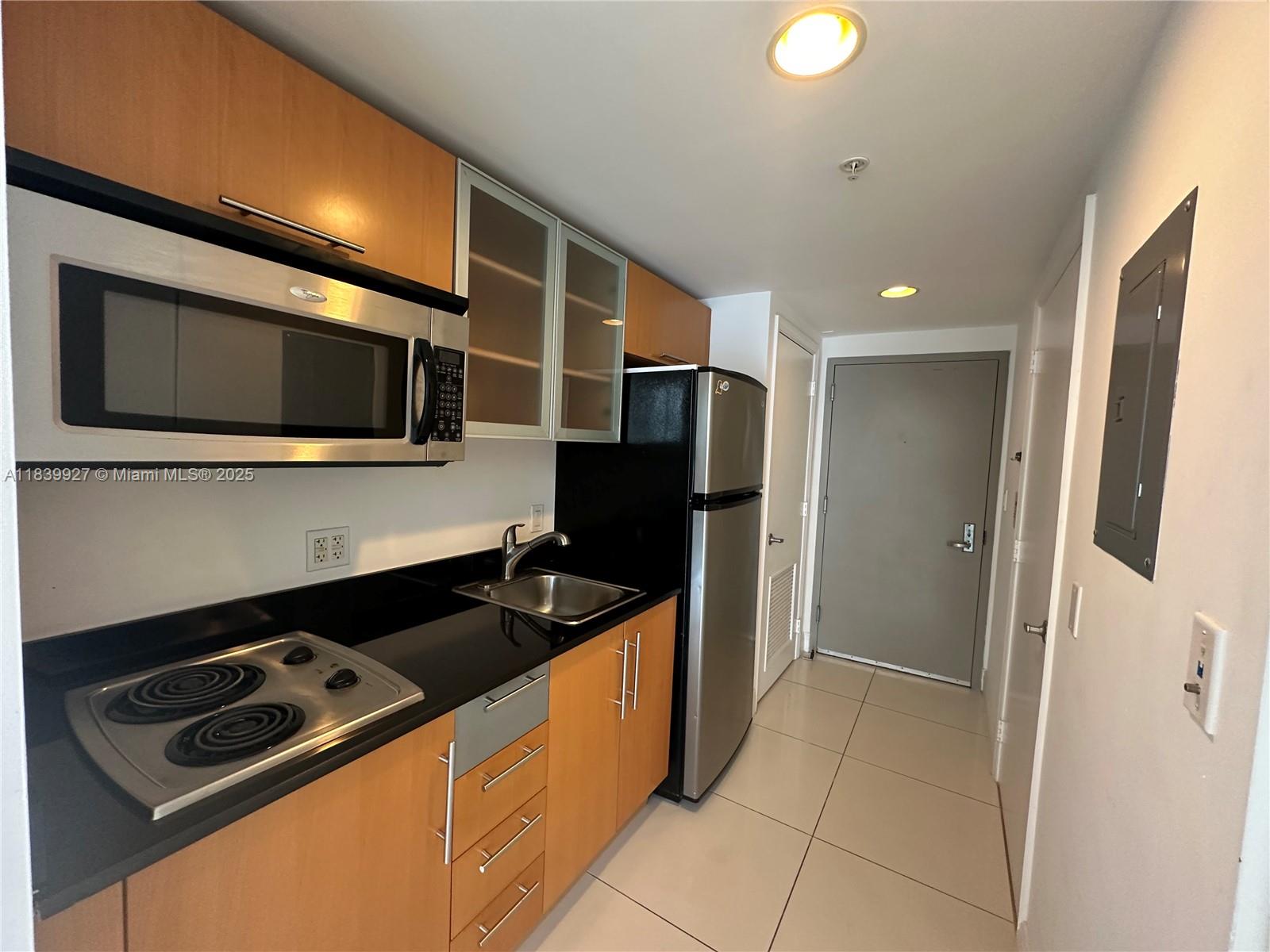 1750 N Bayshore Dr 5207
