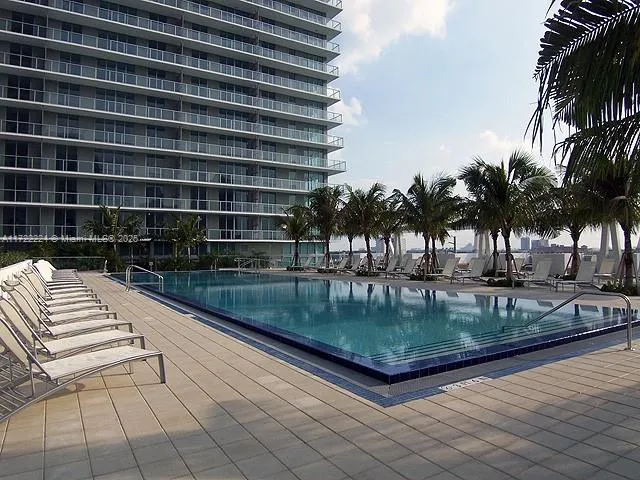 Miami, Florida 33130, United States, 2 Bedrooms Bedrooms, ,2 BathroomsBathrooms,Residential,Active,20215