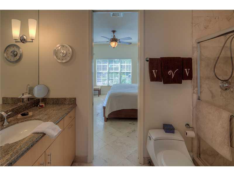 HOLLYWOOD BEACH 1-27 B - Residential