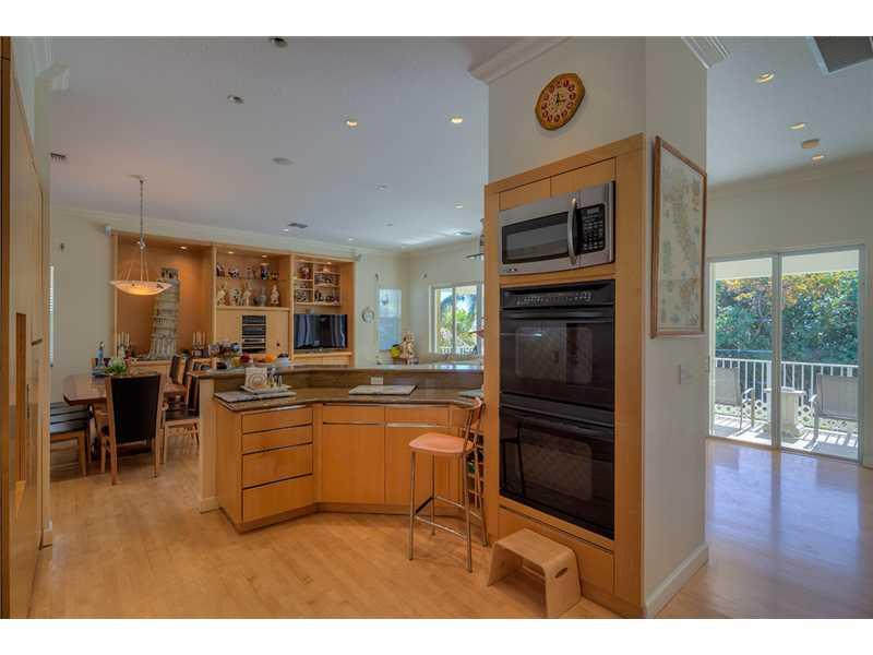 HOLLYWOOD BEACH 1-27 B - Residential