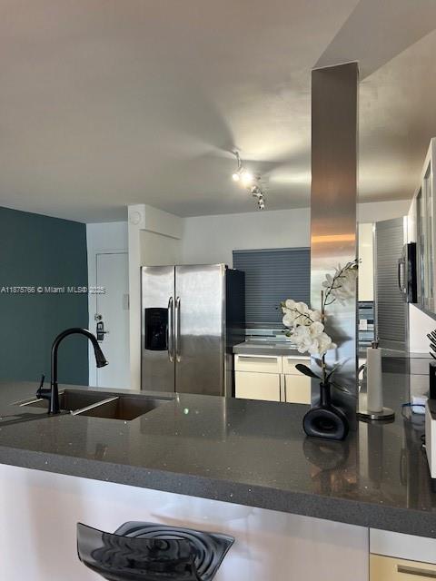 EDEN POINT NORTH CONDO - Residential