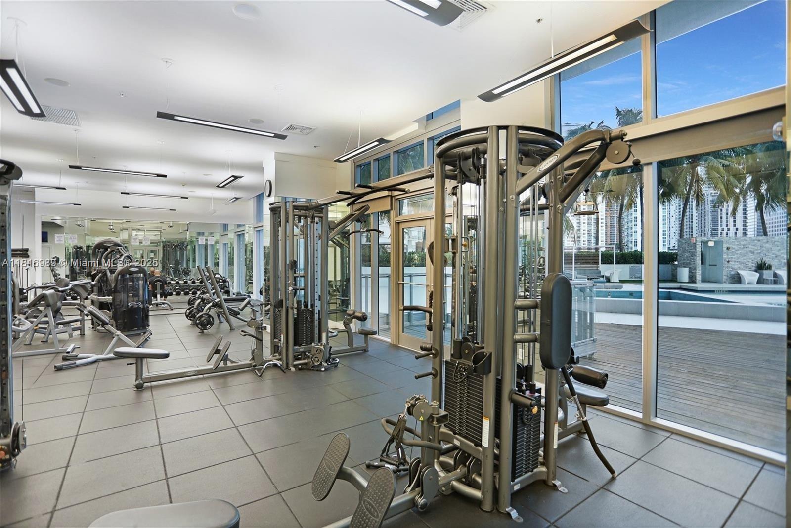 IVY CONDO - Residential