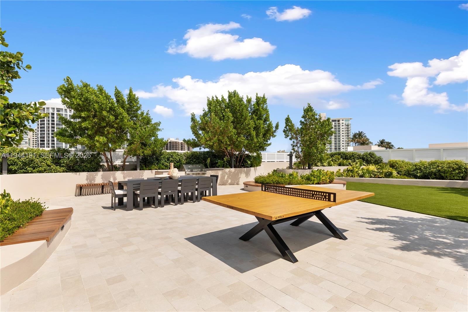 Arbor Coconut Grove - Residential