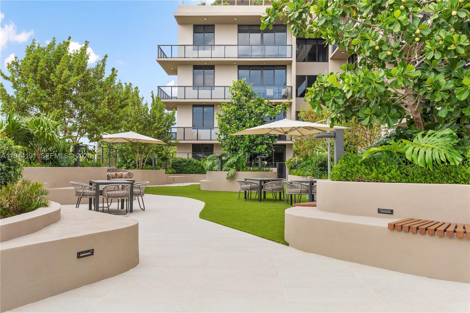 Arbor Coconut Grove - Residential