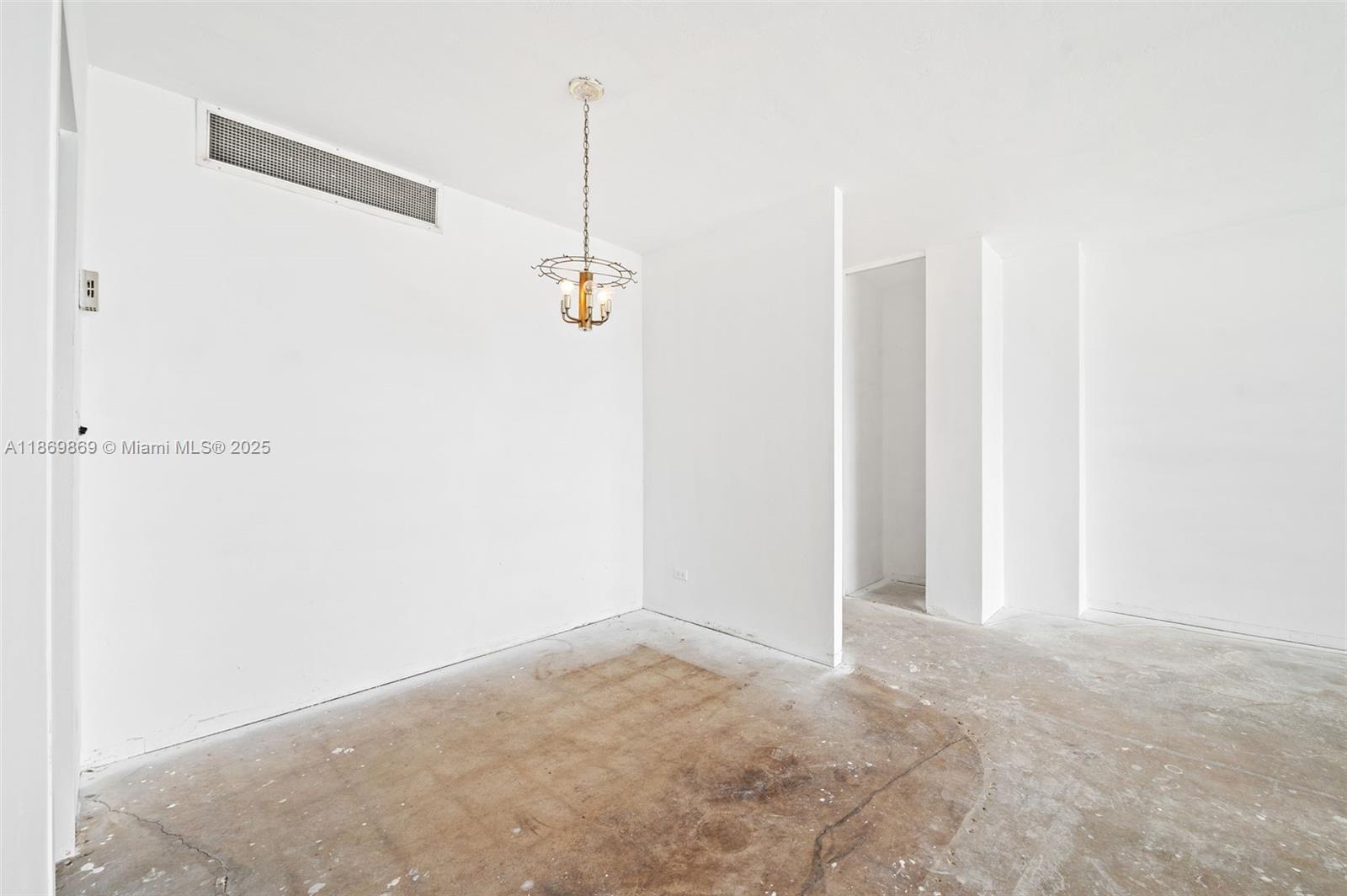 BRICKELL TOWNHOUSE CONDO - Residential