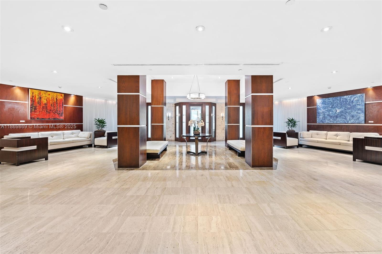 BRICKELL TOWNHOUSE CONDO - Residential