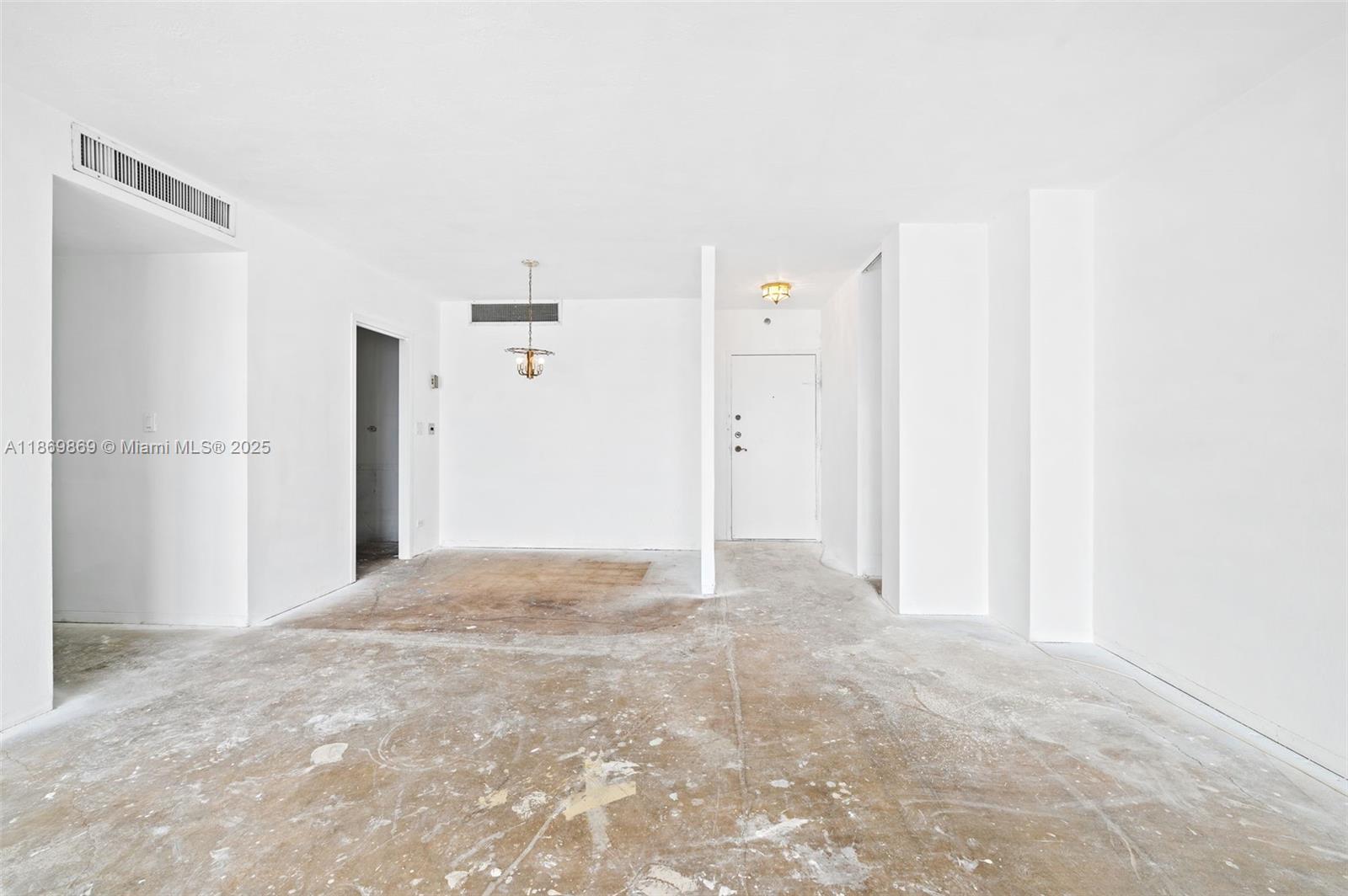 BRICKELL TOWNHOUSE CONDO - Residential