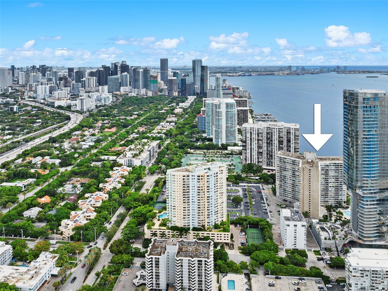 BRICKELL TOWNHOUSE CONDO - Residential