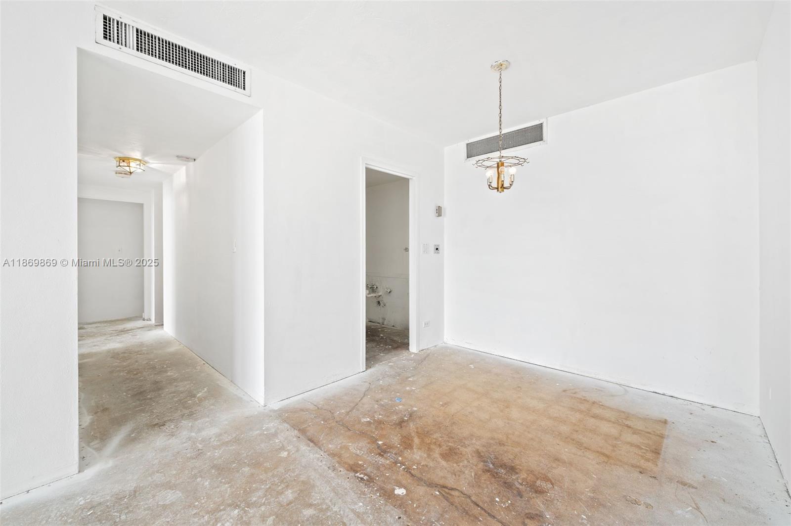 BRICKELL TOWNHOUSE CONDO - Residential