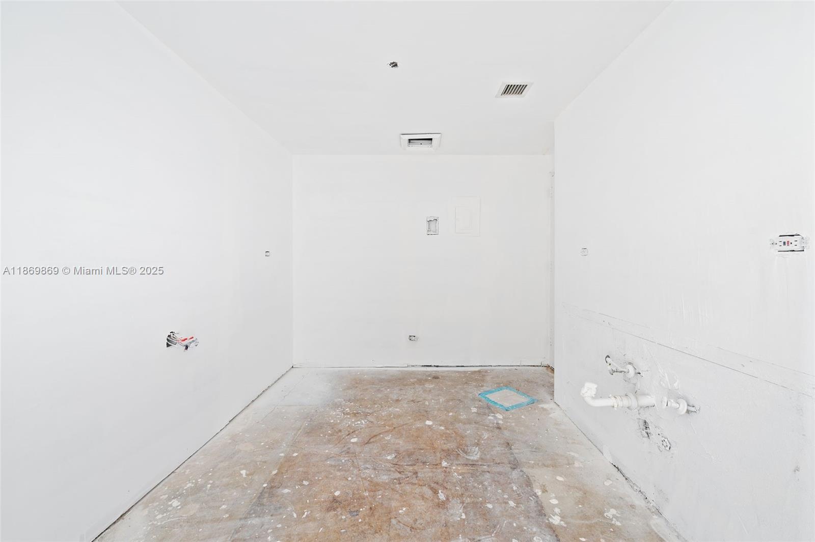 BRICKELL TOWNHOUSE CONDO - Residential