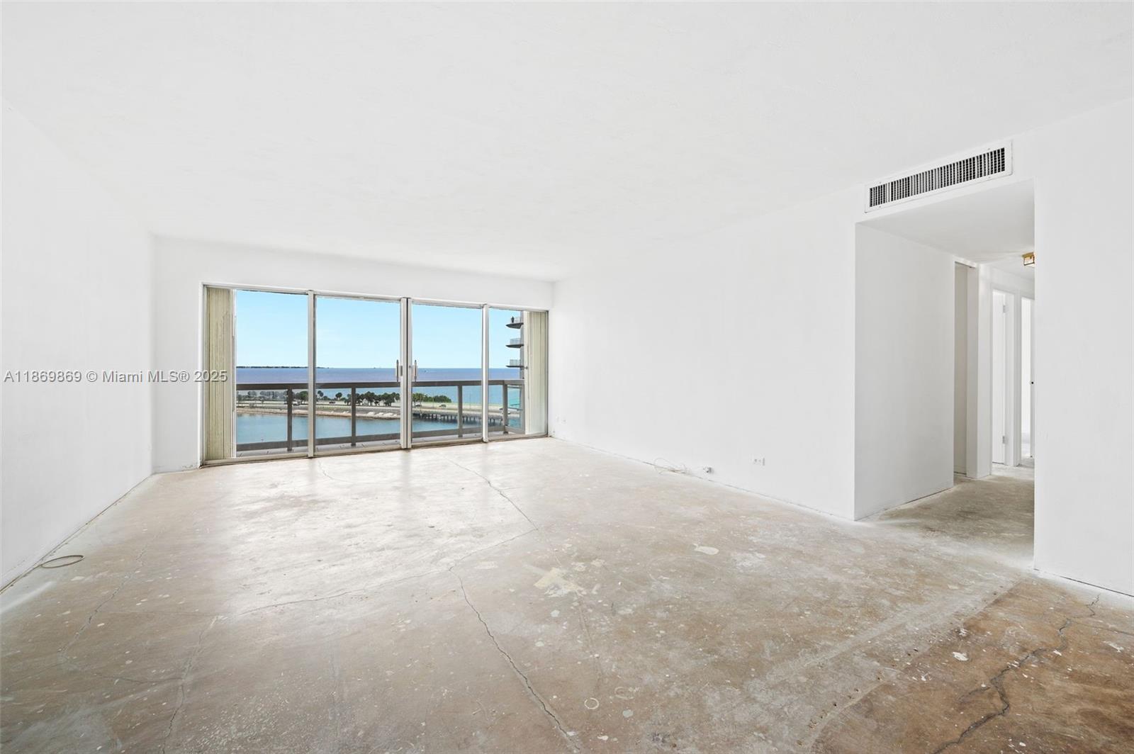 BRICKELL TOWNHOUSE CONDO - Residential