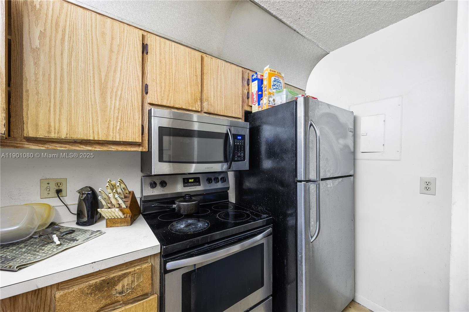 PALM CLUB WEST VILLAGE 1 - Residential