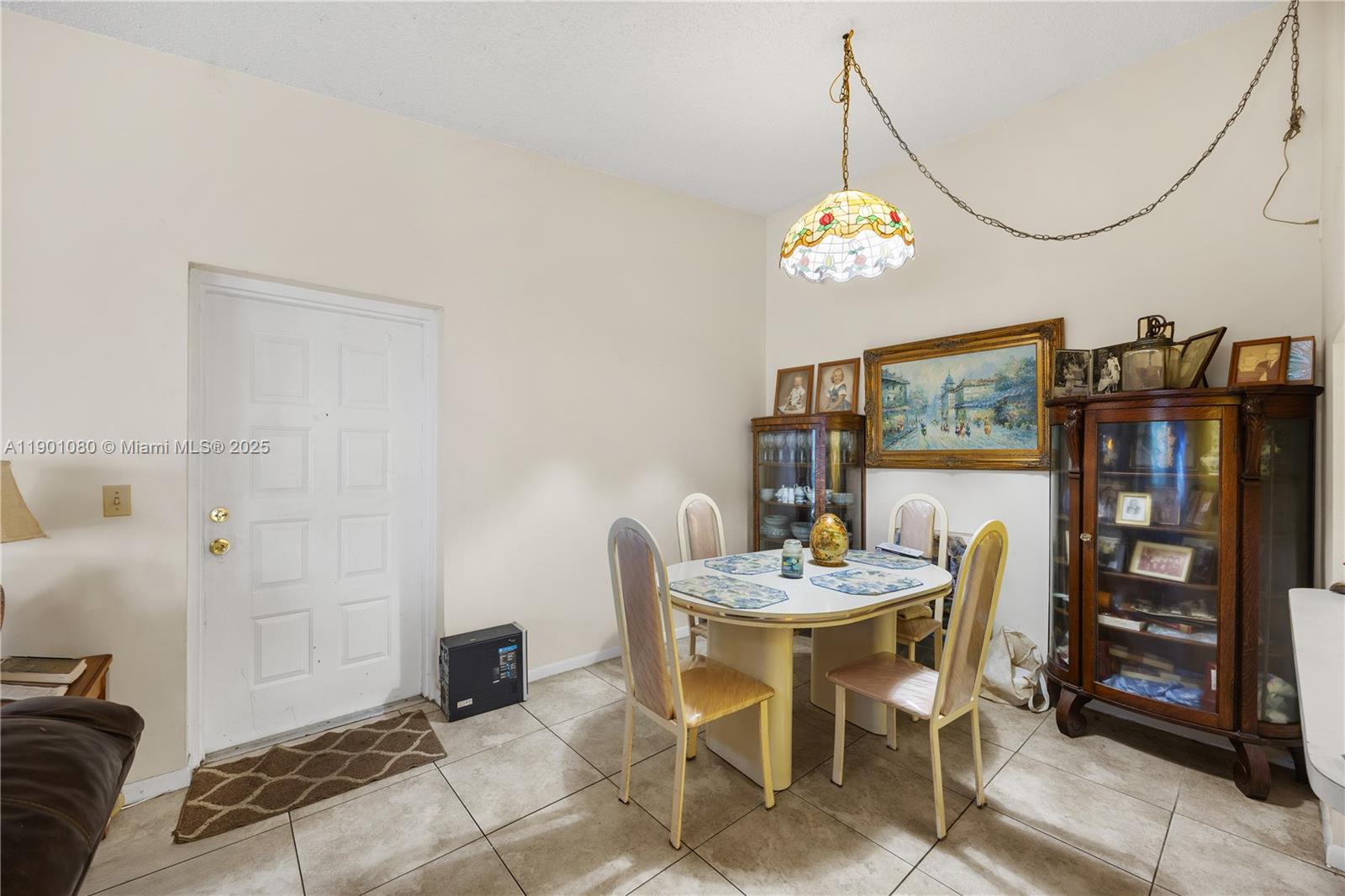3636 Alder Dr D3, West Palm Beach, FL, 33417/$189,999 4 3636 Alder Dr D3