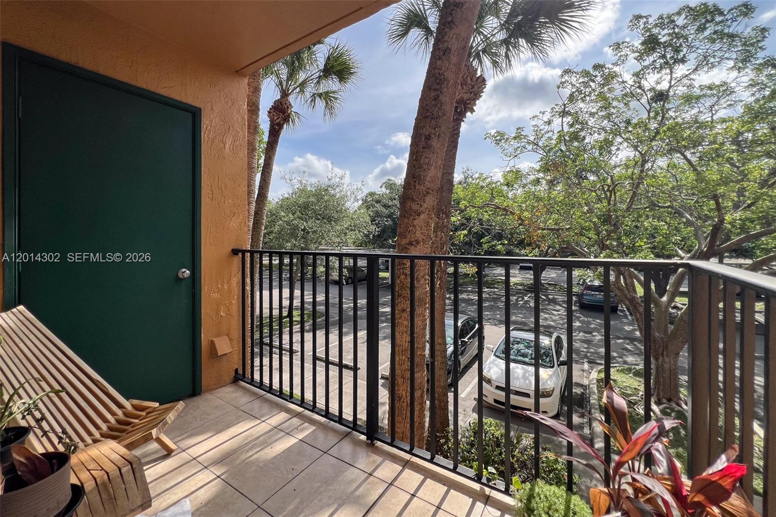 LAKES OF JACARANDA CONDO - Residential Lease