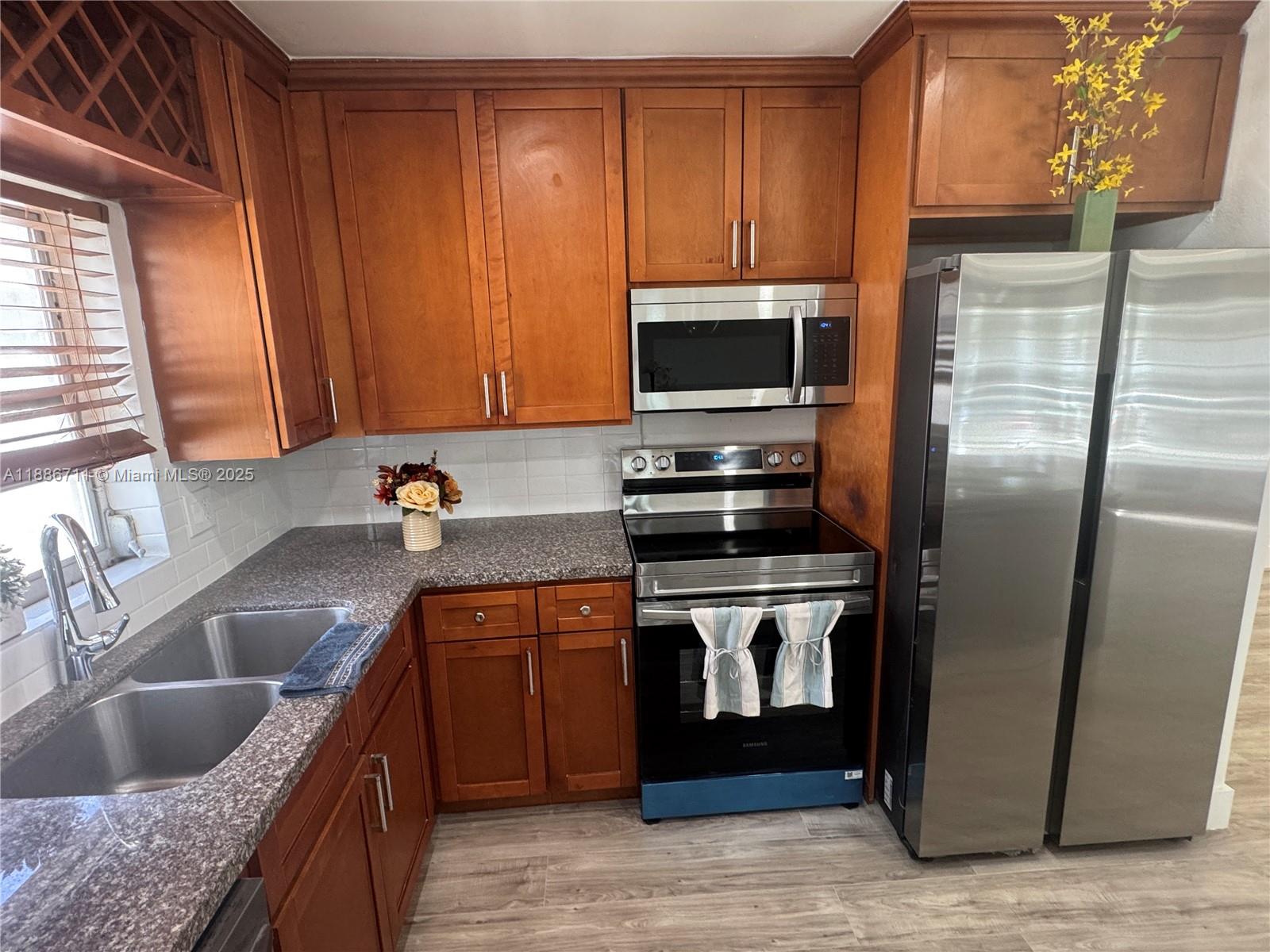 WINDERMERE CONDO - Residential Lease