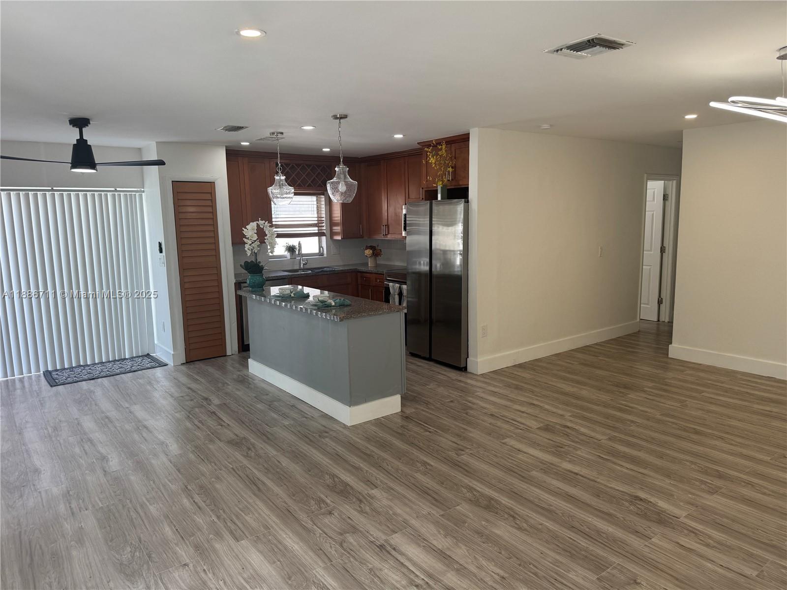 WINDERMERE CONDO - Residential Lease