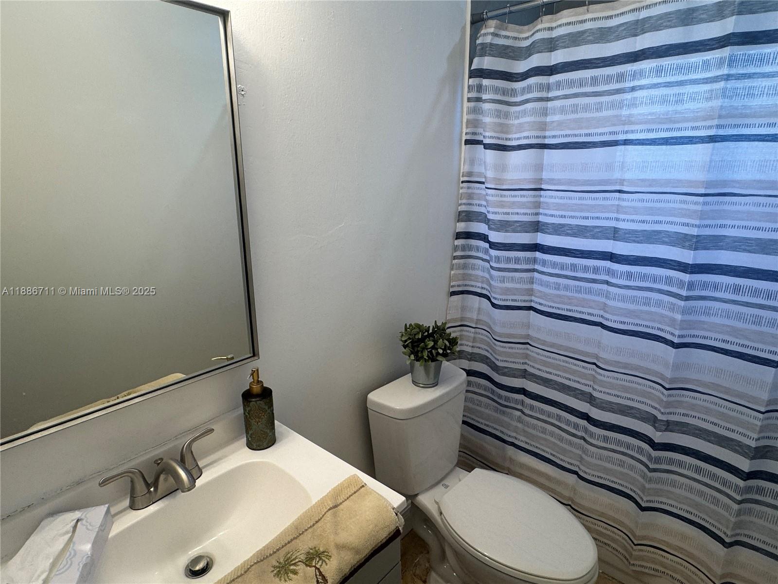 WINDERMERE CONDO - Residential Lease