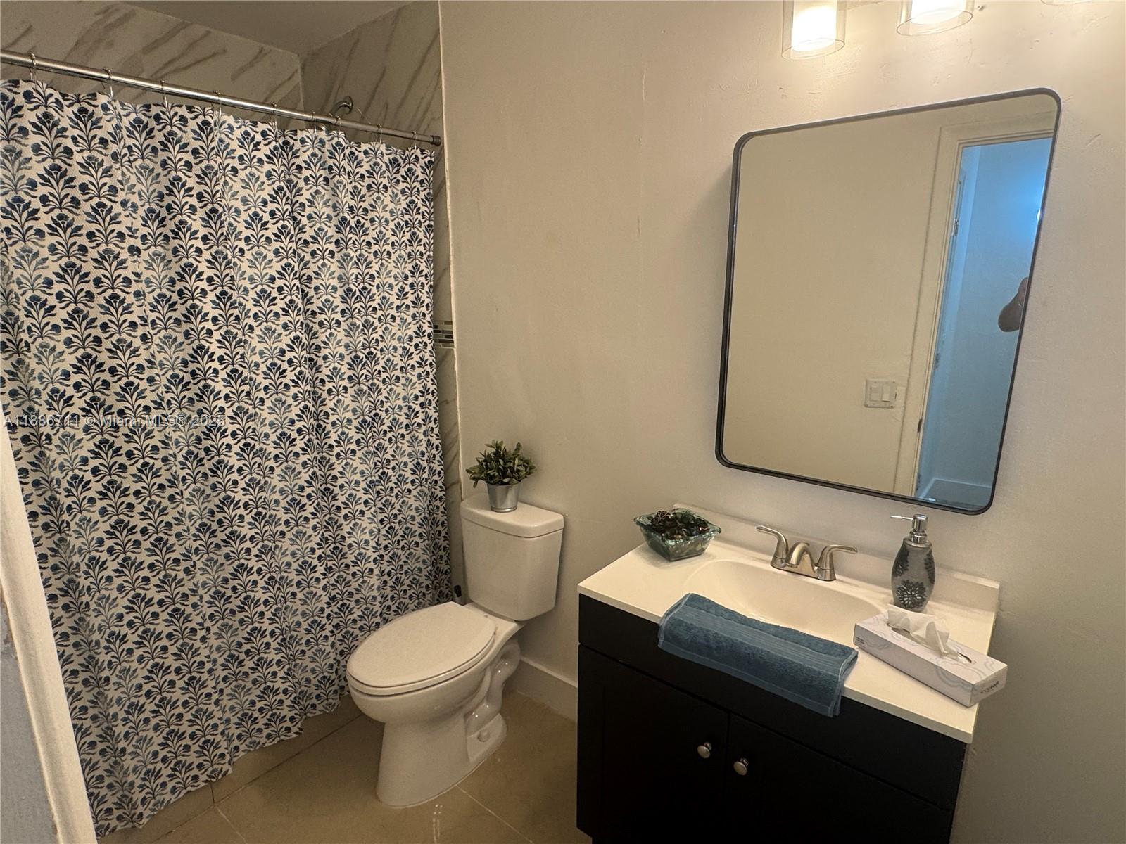 WINDERMERE CONDO - Residential Lease