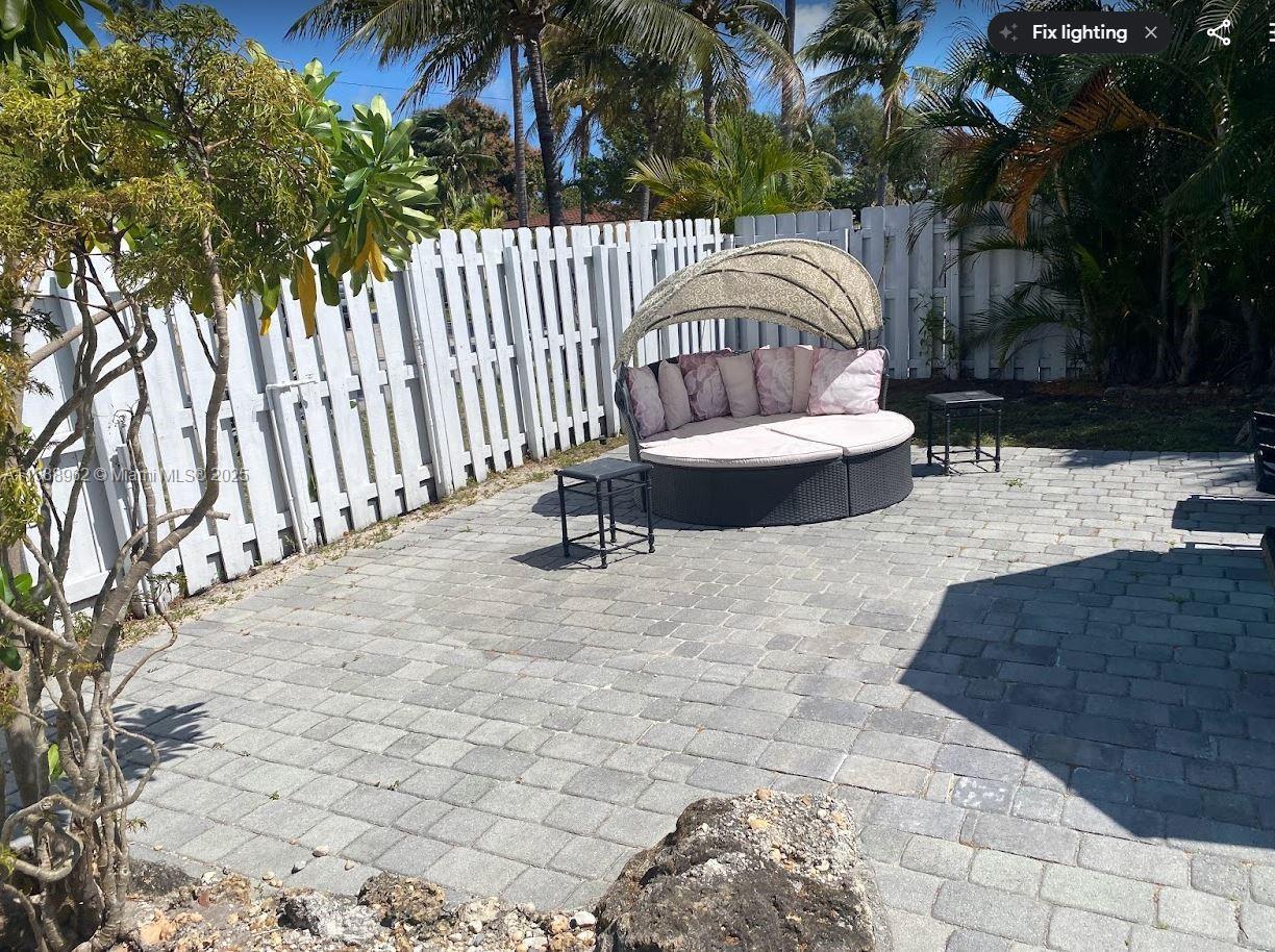 CALIBAN - Residential Lease