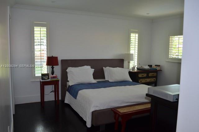 BAY HEIGHTS - Residential Lease