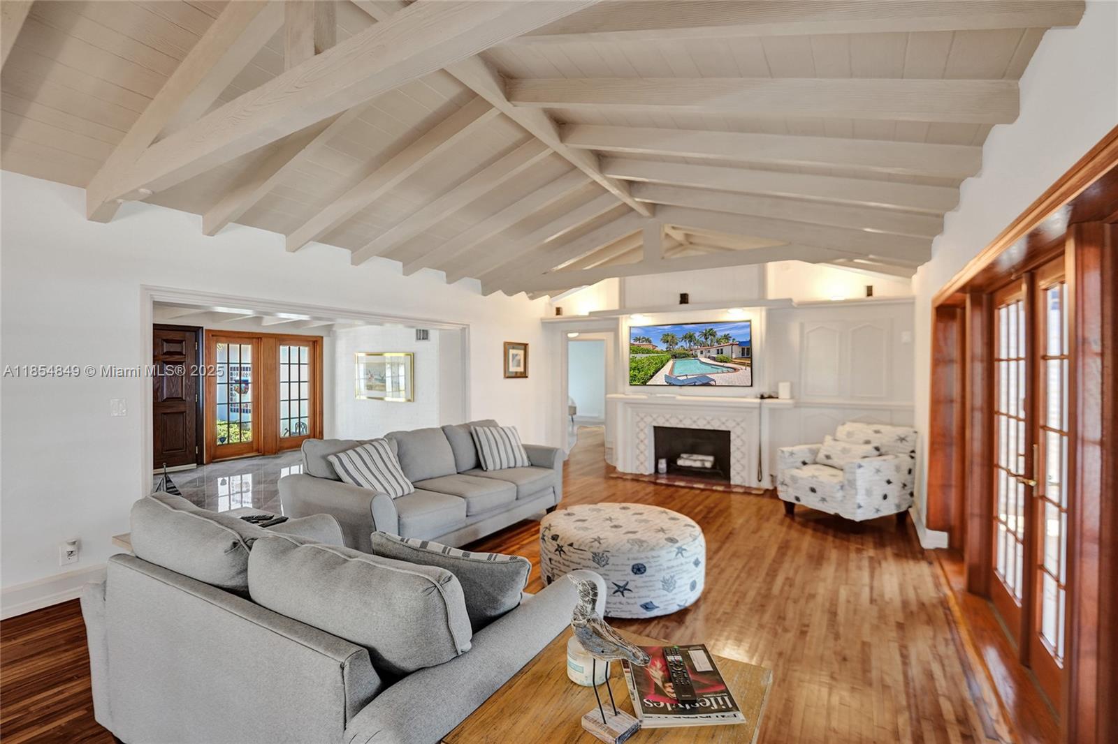 STILWELL ISLES ISLE OF PA - Residential Lease