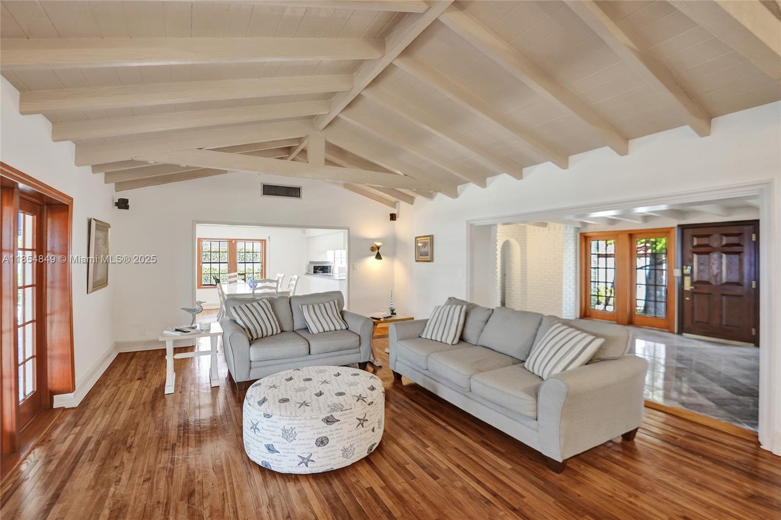 STILWELL ISLES ISLE OF PA - Residential Lease