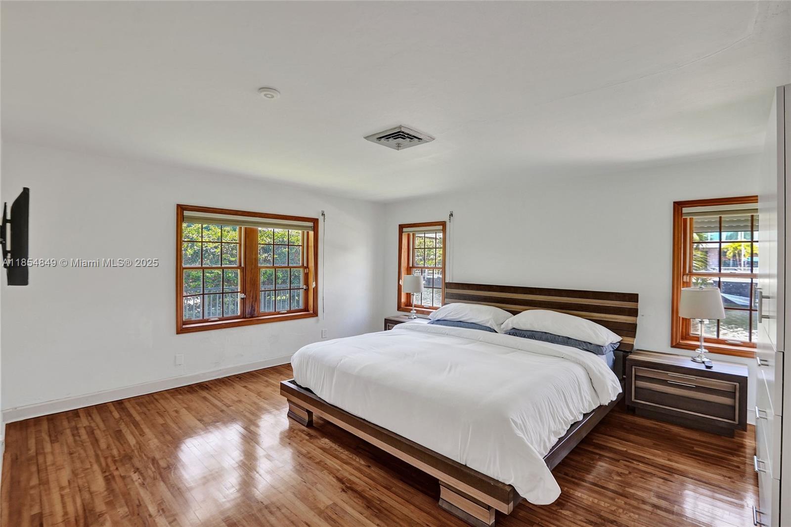 STILWELL ISLES ISLE OF PA - Residential Lease