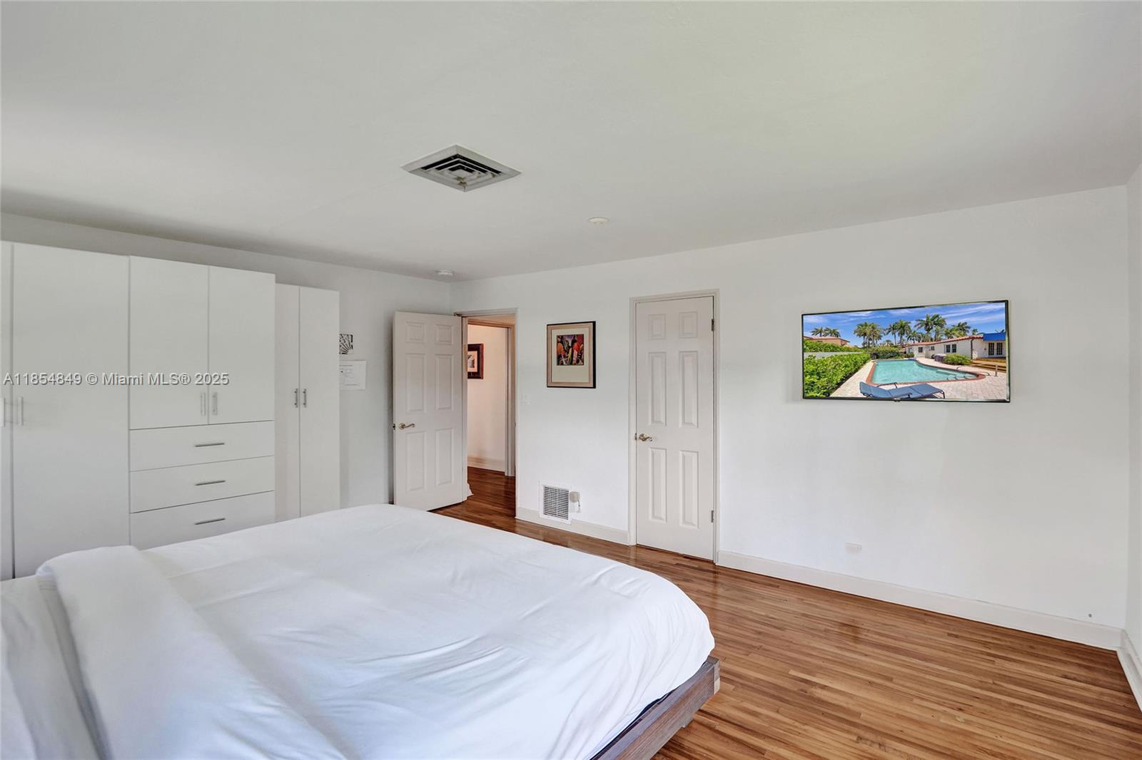 STILWELL ISLES ISLE OF PA - Residential Lease