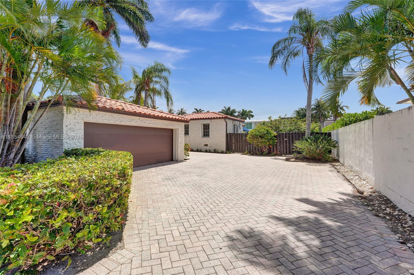 STILWELL ISLES ISLE OF PA - Residential Lease