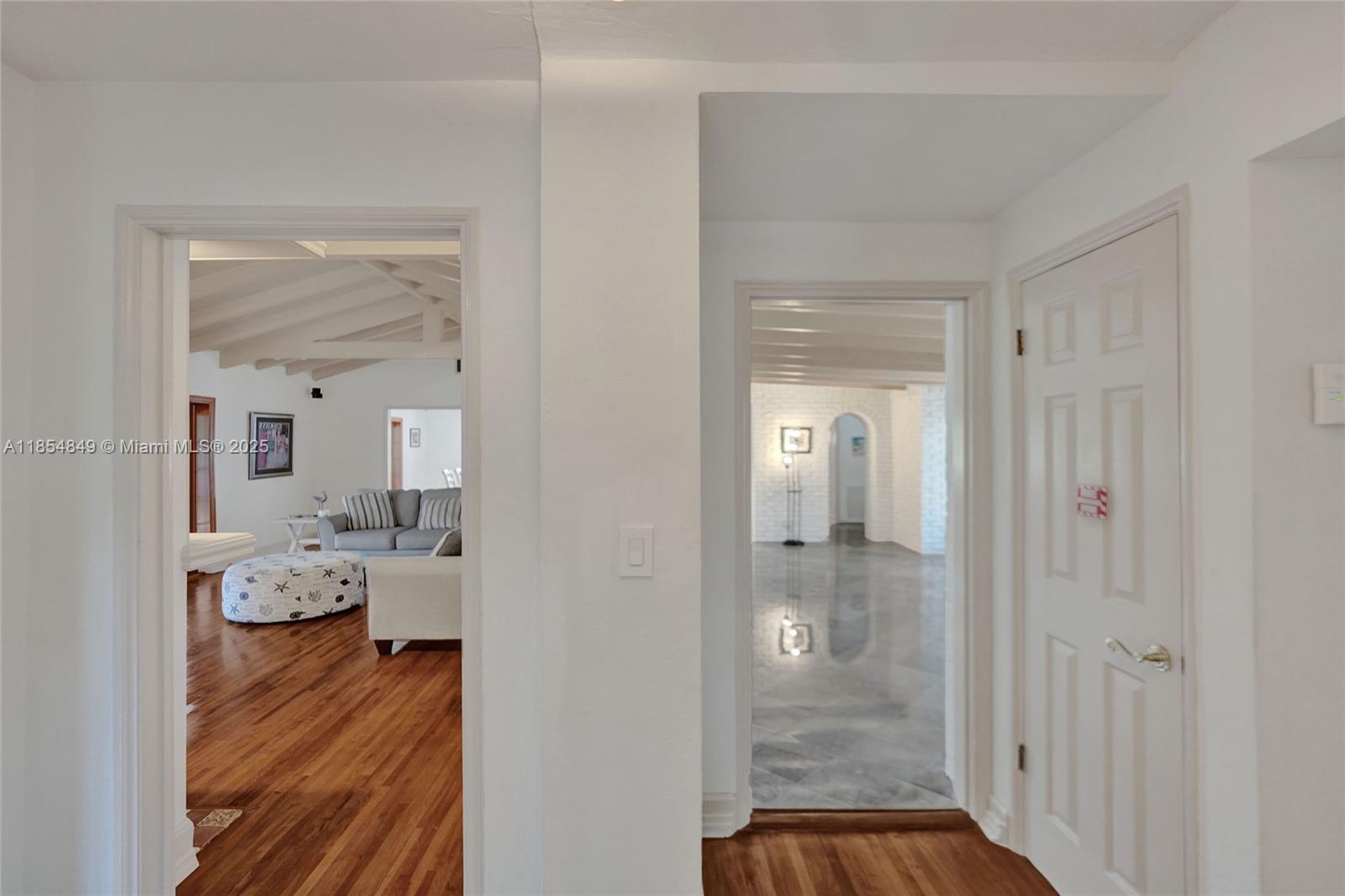 STILWELL ISLES ISLE OF PA - Residential Lease