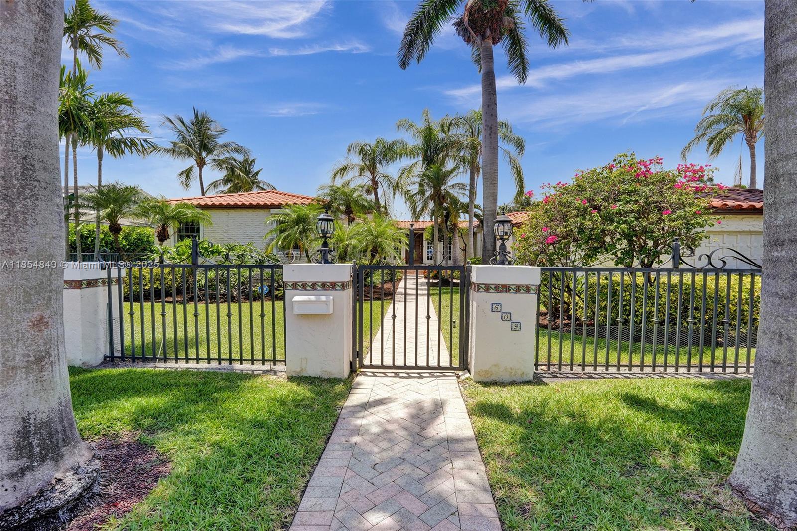 STILWELL ISLES ISLE OF PA - Residential Lease