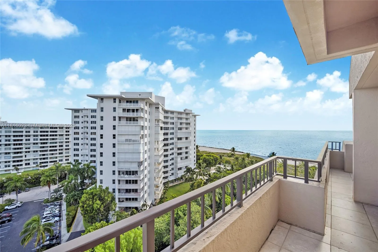 Key Biscayne, Florida 33149, United States, 2 Bedrooms Bedrooms, ,3 BathroomsBathrooms,Residential,Active,144509