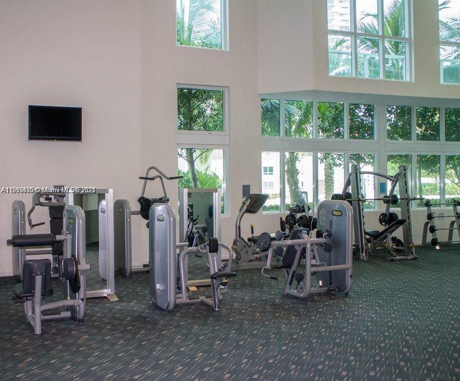 QUANTUM ON THE BAY CONDO - Residential Lease