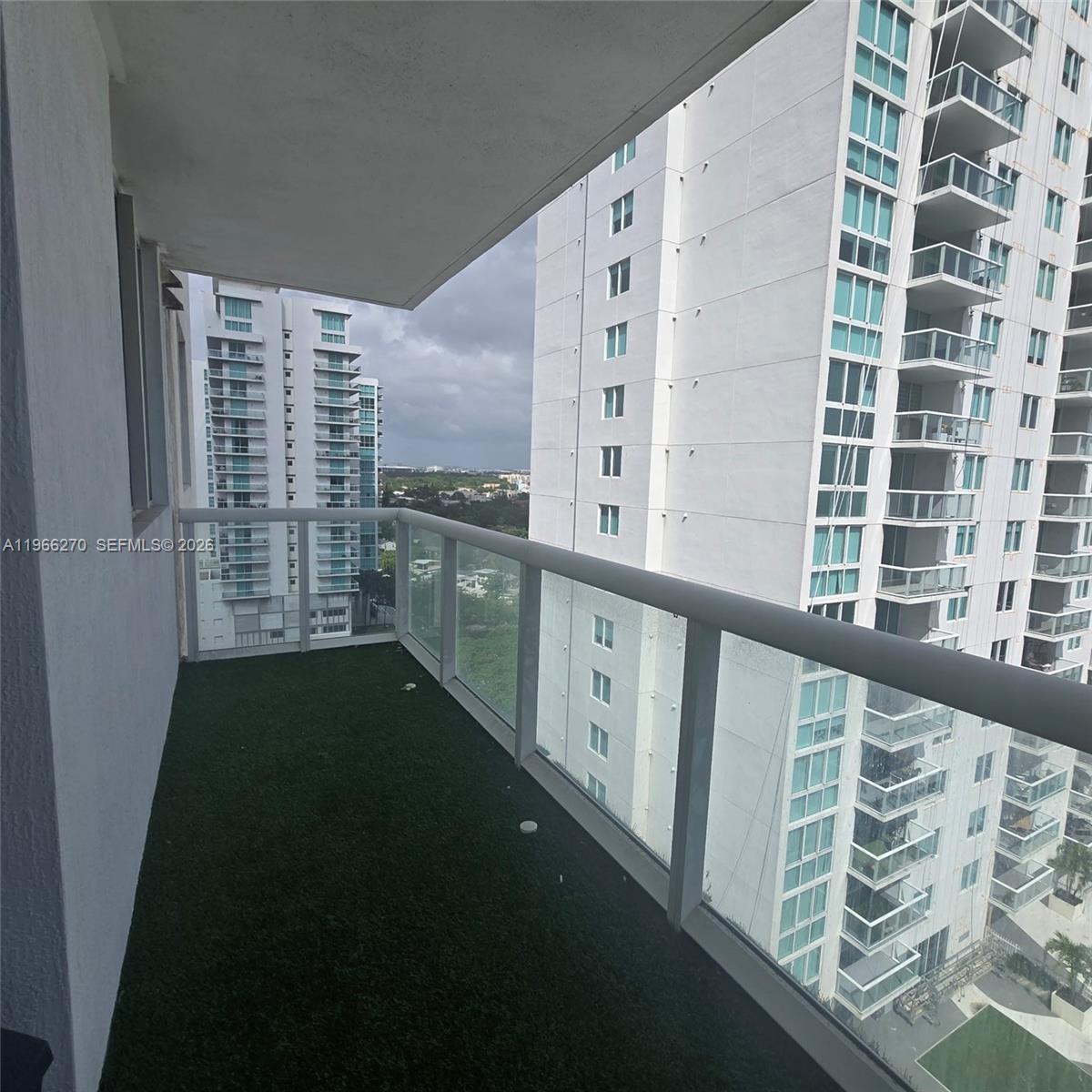 1871 NW S River Dr 1606